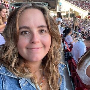 Meet your Posher, Lizzy